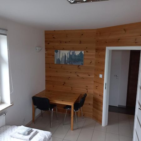 Dom Piotra Apartment Гонендз Екстериор снимка