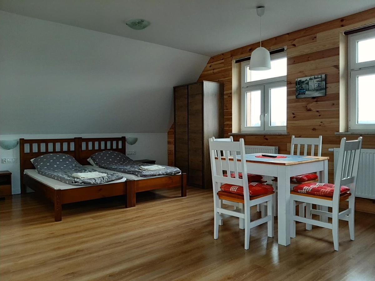 Dom Piotra Apartment Гонендз Екстериор снимка