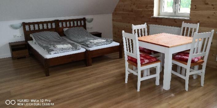 Dom Piotra Apartment Гонендз Екстериор снимка